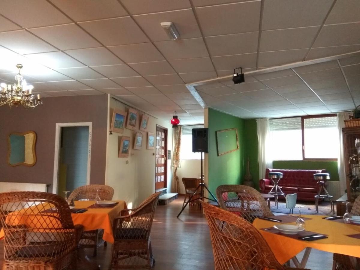 Casa Lola Hotel Ponteareas Eksteriør billede